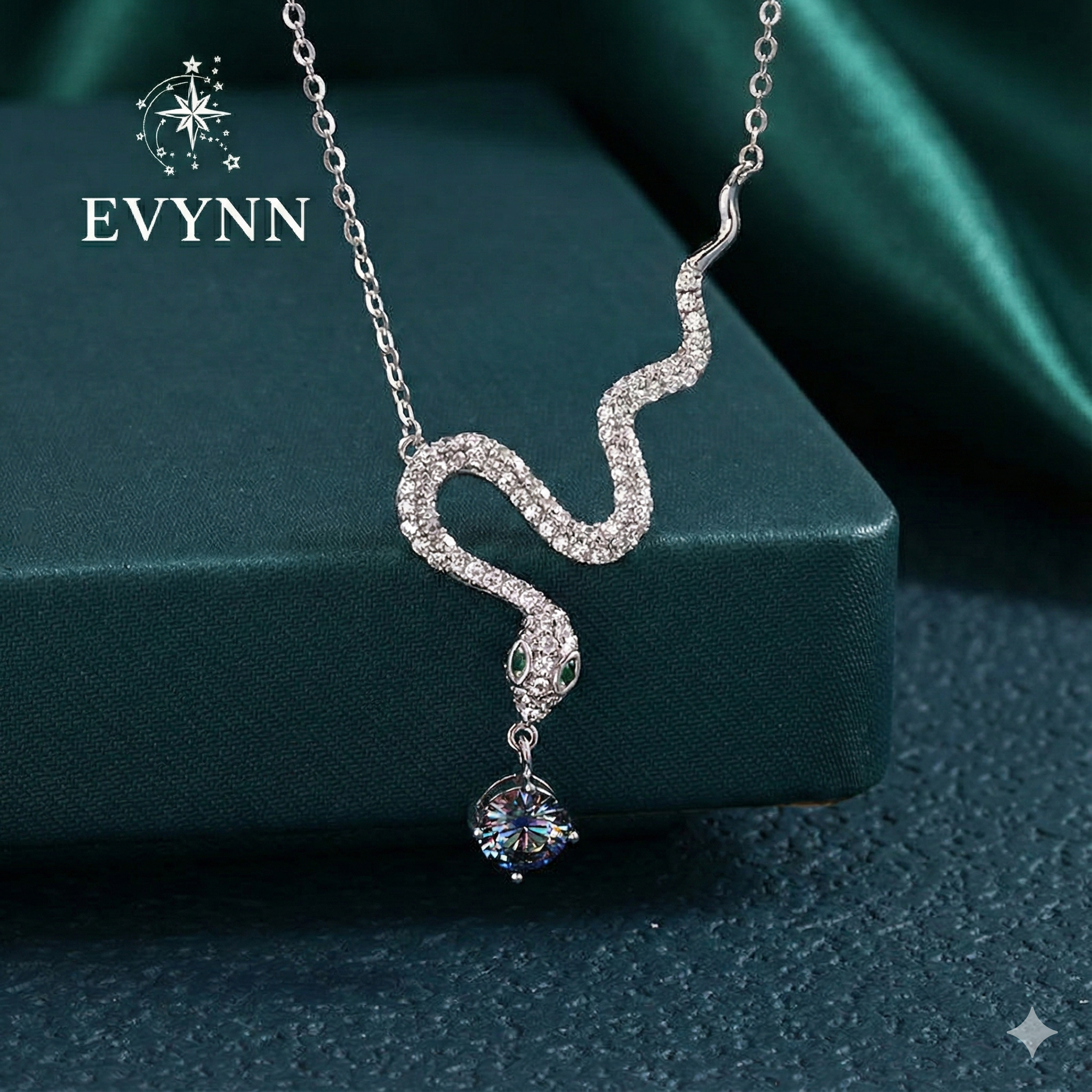 The serpent necklace